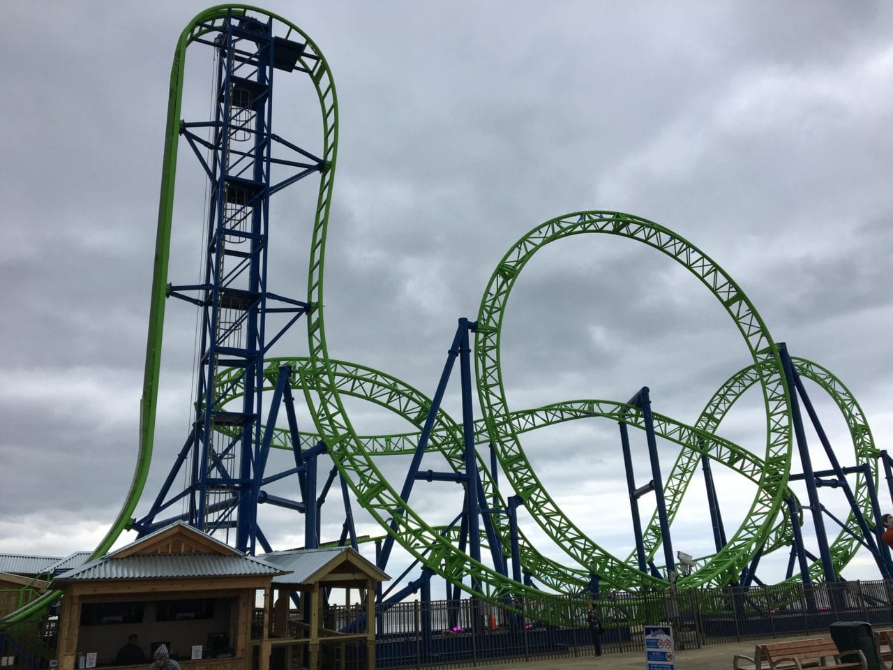 New ‘Hydrus’ Roller Coaster Opens At Seaside Heights Casino Pier (CBS